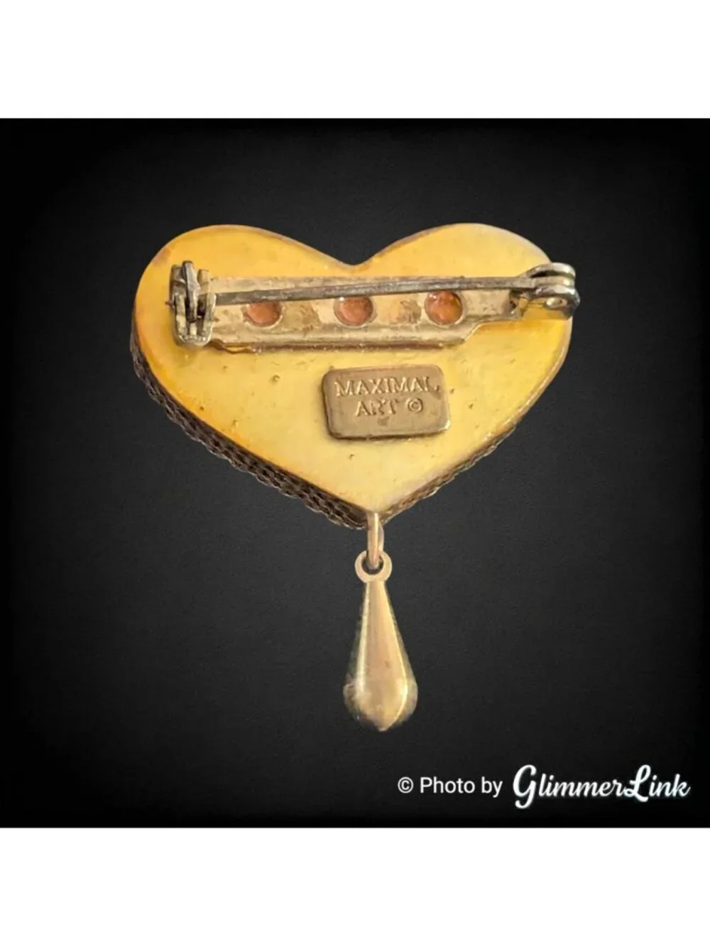 Vintage Maximal Art Cherub Heart Brooch Gold Tone Rhinestone Dangle Pin